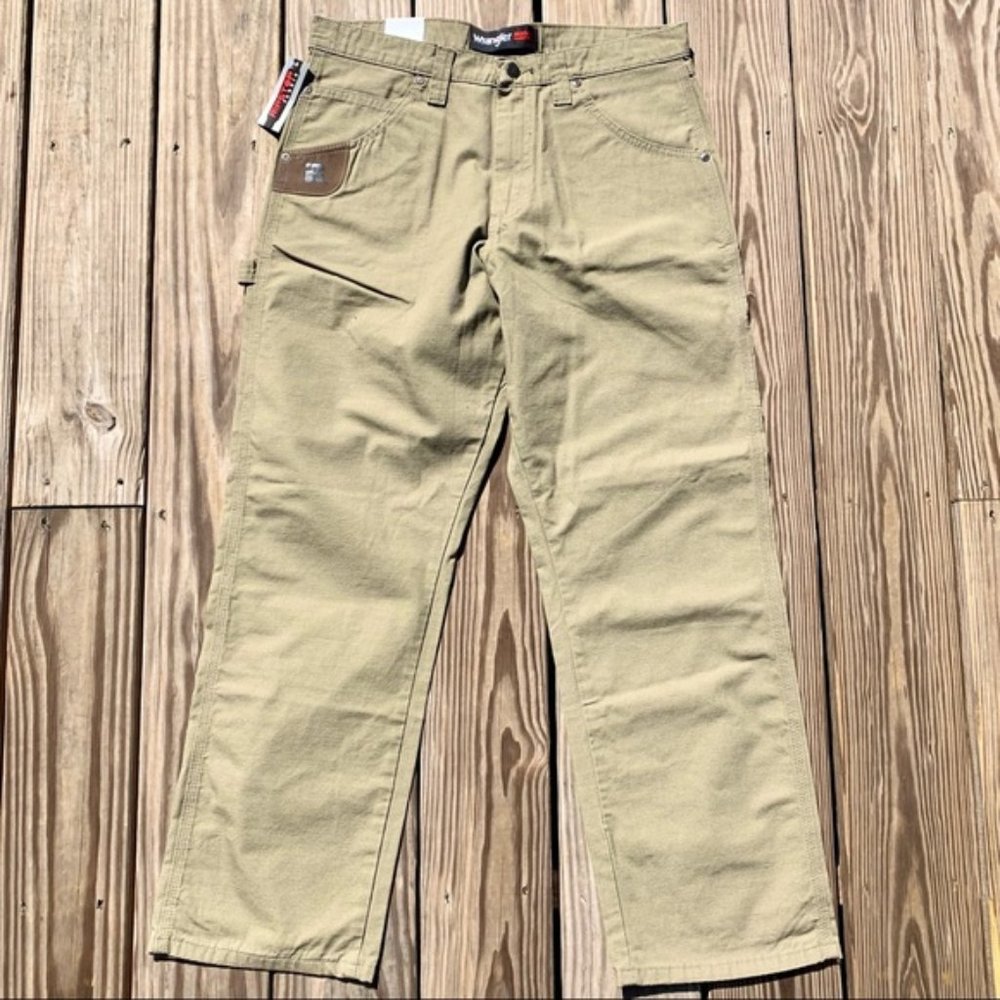 Wrangler Riggs Khaki Pants